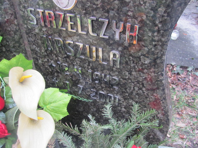 Urszula Strzelczyk  1942 Katowice ewangelicki - Grobonet - Wyszukiwarka osób pochowanych